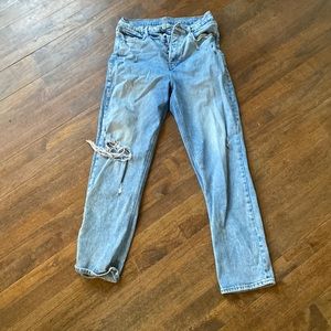 Old Navy women’s jeans size 12 sky-hi straight